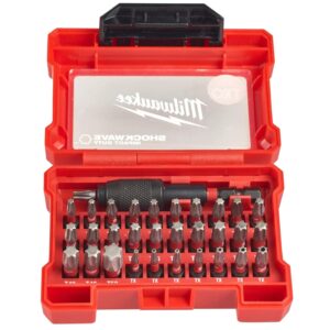 Estuche de 32 piezas Shockwave